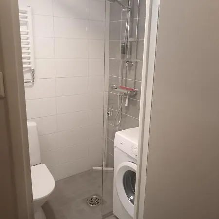 With Adjustable Beds At Downtown Near Trainstation, And Kuusisaari * 오울루