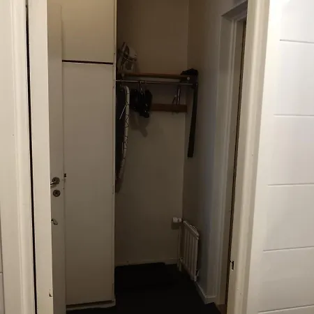 아파트 With Adjustable Beds At Downtown Near Trainstation, And Kuusisaari 오울루