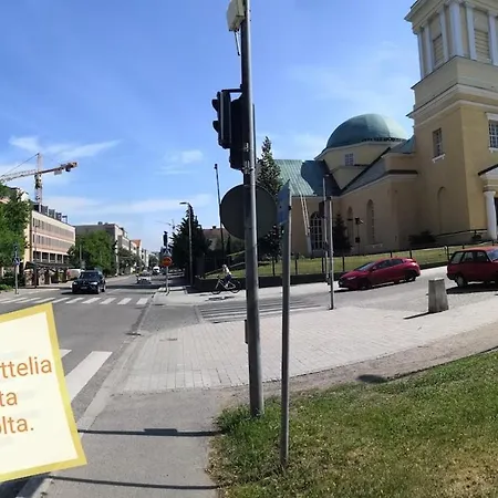 With Adjustable Beds At Downtown Near Trainstation, And Kuusisaari *