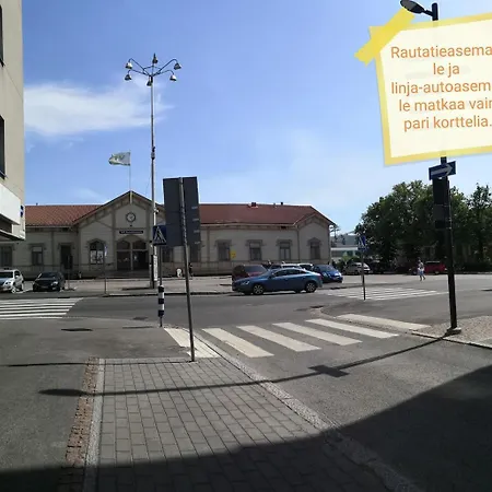 With Adjustable Beds At Downtown Near Trainstation, And Kuusisaari