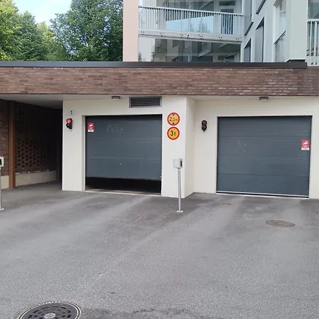 With Adjustable Beds At Downtown Near Trainstation, And Kuusisaari *